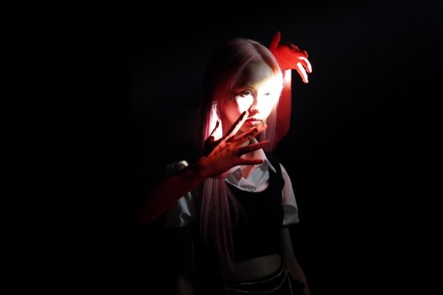 HauntedU3-MV-BringYouDown--3-0229d6691645218146.jpg