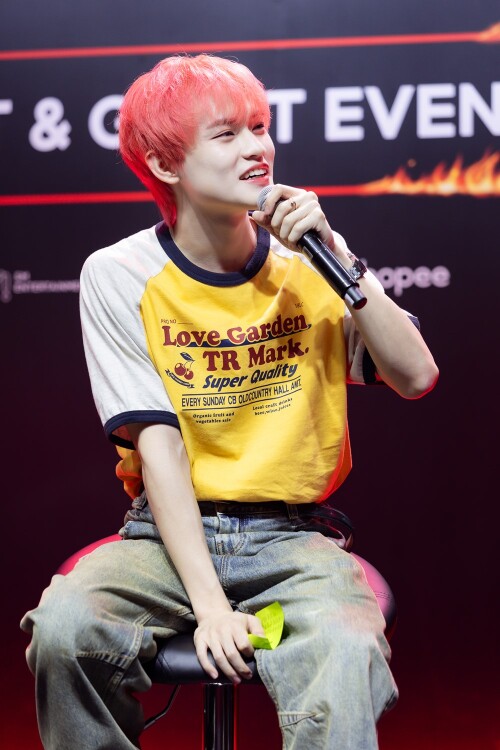 CHENLE_Meet--Greet5a18d26bf7be595b.jpg