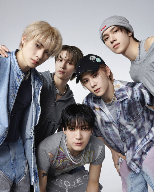 -2-WayV--5-Give-Me-Thate56e10ce67b2be00.jpg