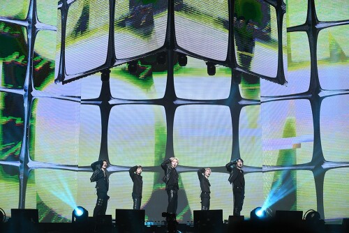 -3-2024-WayV-CONCERT-ON-THE-Way-IN-SHANGHAI6cbcc8c6c6b1f330.jpg
