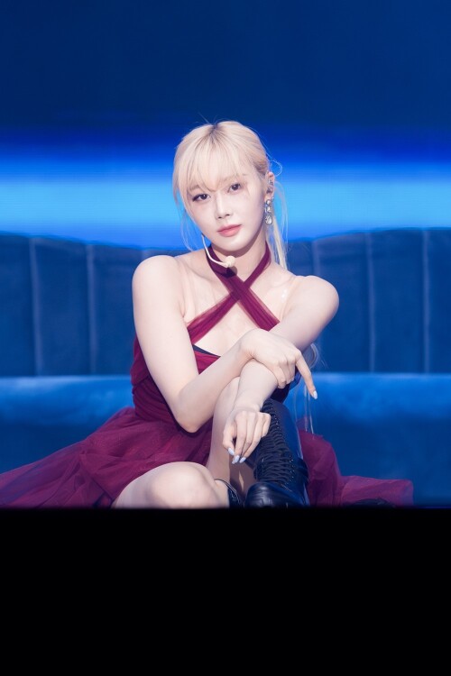 -GISELLE--2024-aespa-LIVE-TOUR-SYNK-PARALLEL-LINE-in-BANGKOK2f94f51ef0e95588.jpg